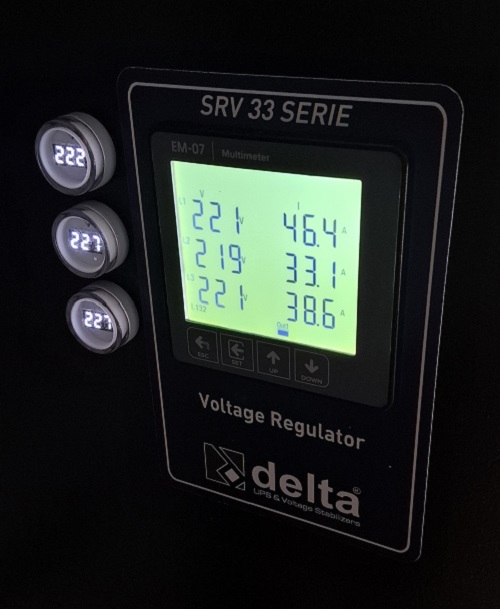 دستگاه تثبیت ولتاژ