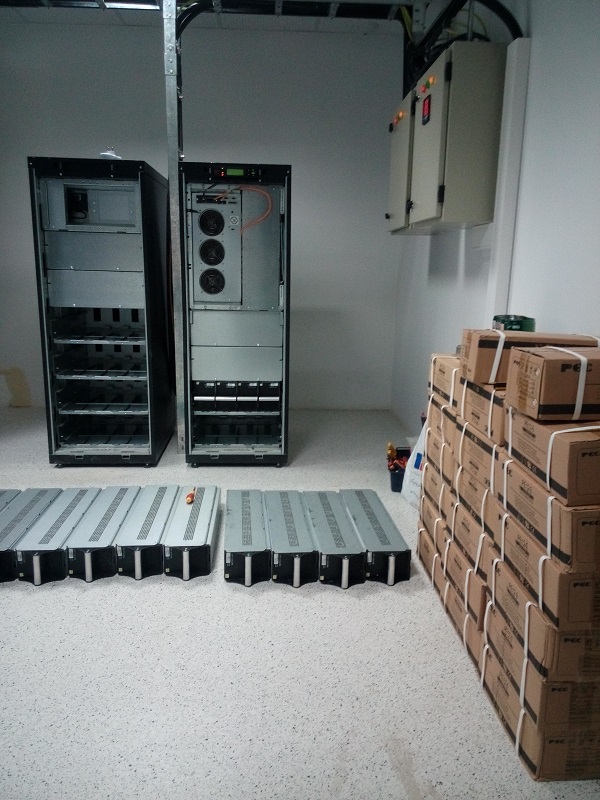 تجهیز یو پی اس دیوان محاسبات توسط شرکت پژواک سامانه قاصدک