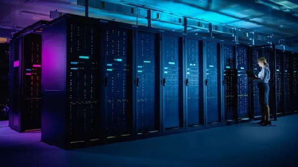 یو پی اس چند ساعت کار میکند